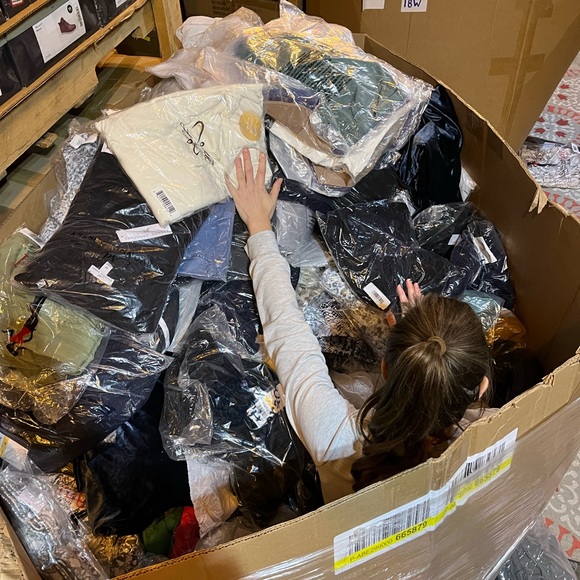 *SHIPPING RULES PLEASE READ ALL* - Picture 4 of 4